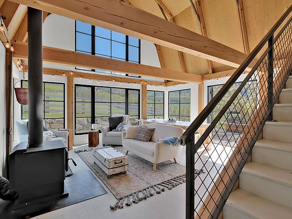 5th image of 620 Boothe Rd