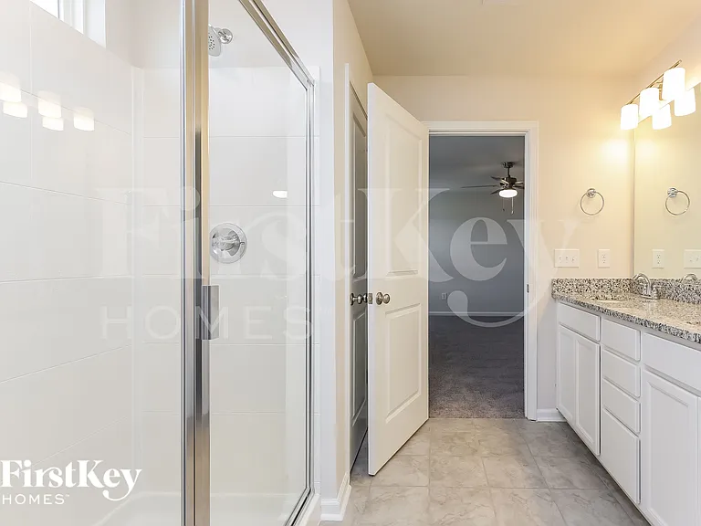 608 Goldburn Way — Photo 16
