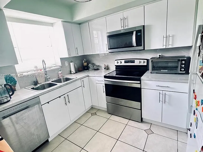 1350 NE 119th St #135021 — Photo 1