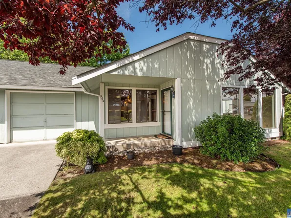 560 W Minstrel Rd, Sequim, WA 98382