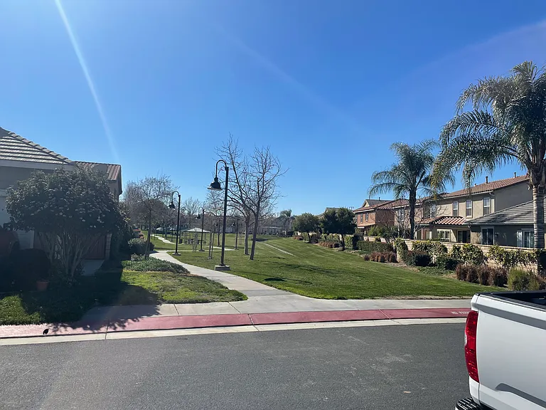 4588 Vincent Way — Photo 12