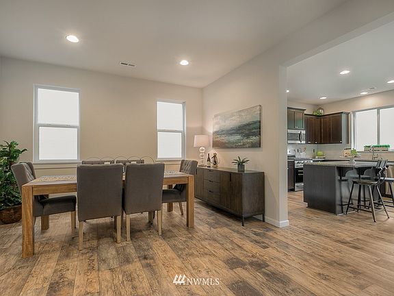 3rd image of 28002 15th Avenue S #01