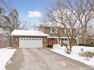 5957 Fairwood Dr, Minnetonka, MN 55345