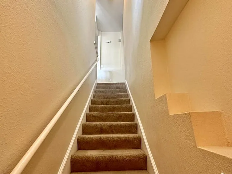 10075 Gate Pkwy N #1904 — Photo 2
