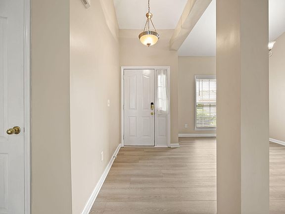 3rd image of 361 Bowerwood Dr