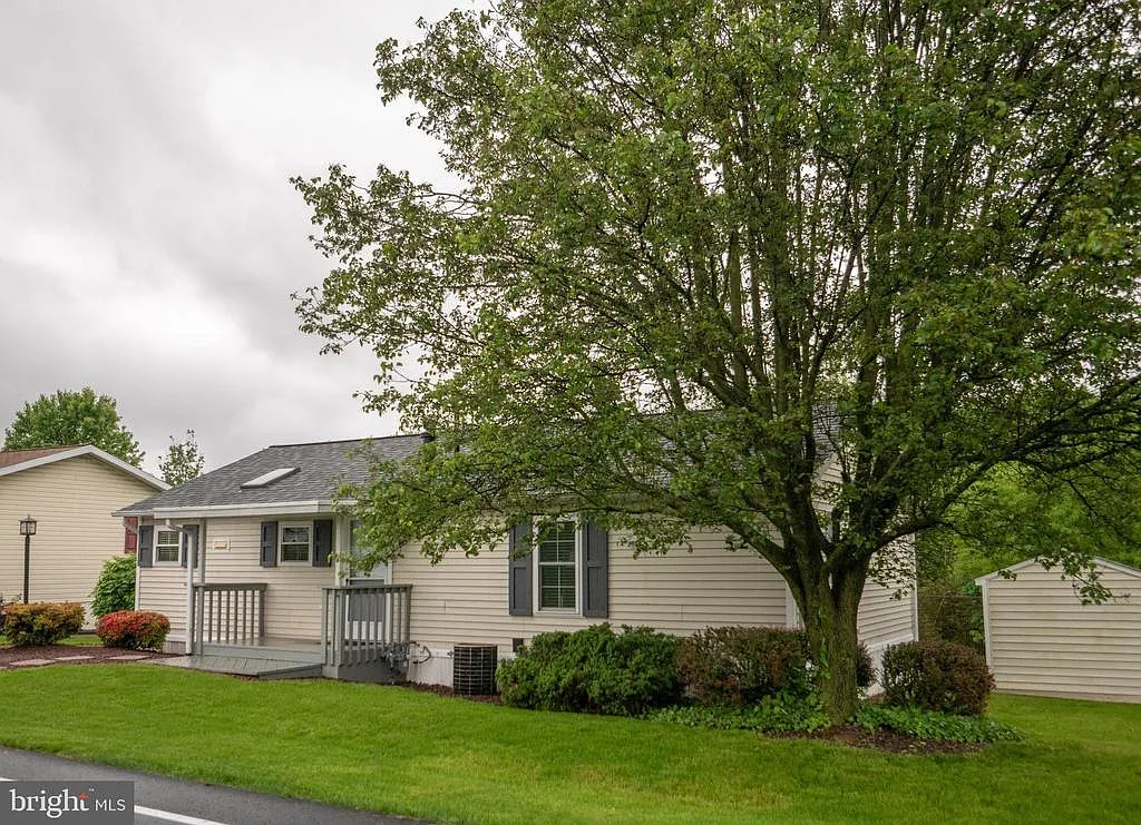 520 Pheasant Ridge Cir photo 1