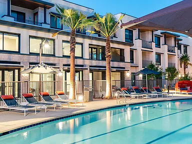 Avenida Palm Desert