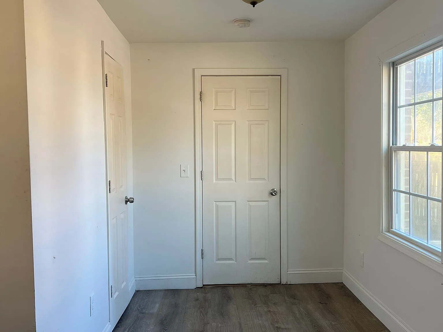 1 bed, 800 sqft, $950 — Photo 2