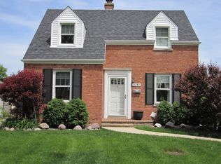8243 N Merrill St, Niles, IL 60714