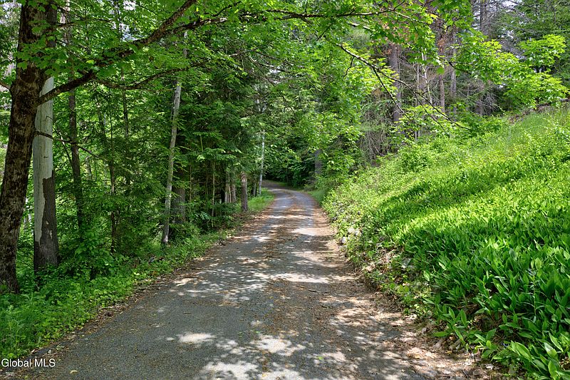 3rd image of 704 Landon Hill Road