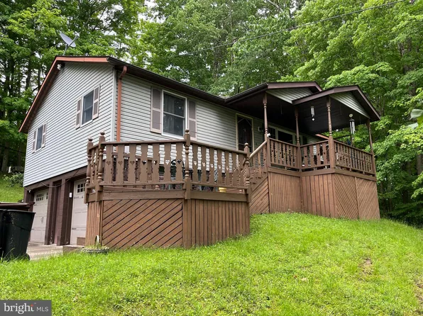 2994 Carribean Rd, Du Bois, PA 15801