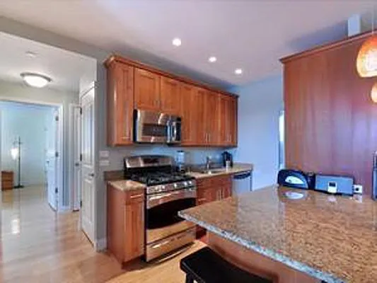 Rented by Brown Harris Stevens | media 2