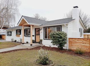 711 NE Outlook Ave, Grants Pass, OR 97526