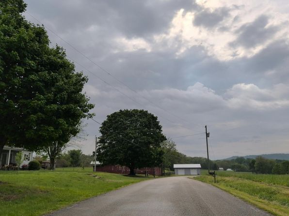 356 Wood Rd, Sparta, TN 38587