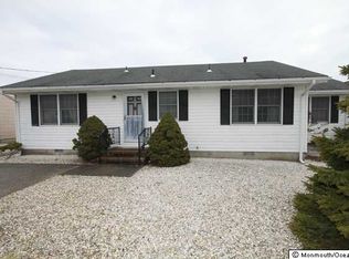830 Bowline Dr, Forked River, NJ 08731