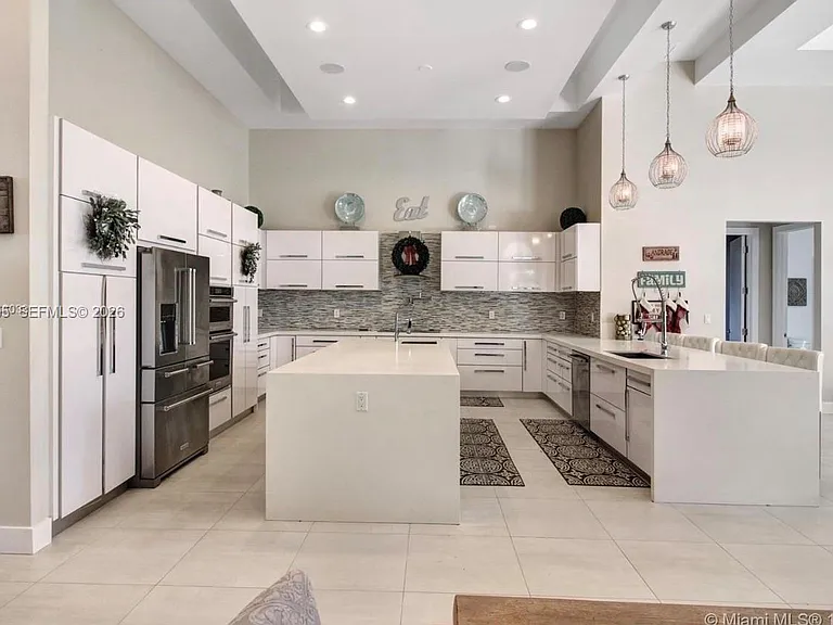 12802 Grand Oaks Dr — Photo 13