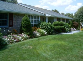 2391 Flagstaff Dr, Export, PA 15632