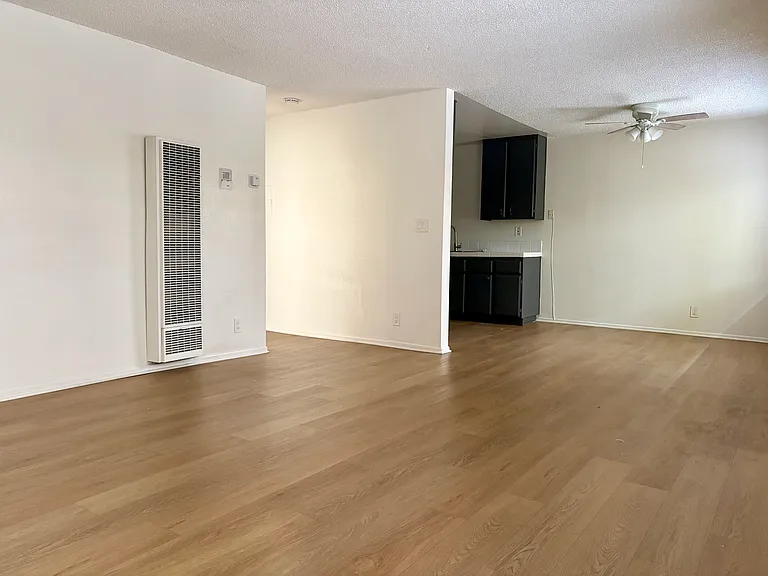 14423 Larch Ave #2 — Photo 1
