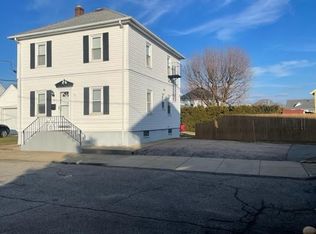 26 Aldrich Ave FLOOR 2, Cranston, RI 02920