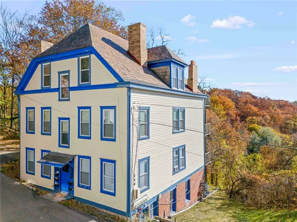 228 Deer Ln, Pittsburgh, PA 15202