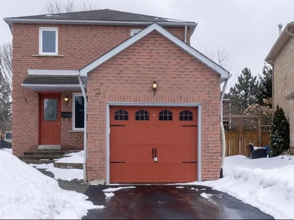 21 Delaney Cres #All, Barrie, ON L4N 7C3