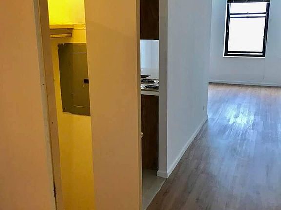 Entry closet