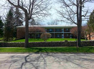 417 Prospect St, Romeo, MI 48065