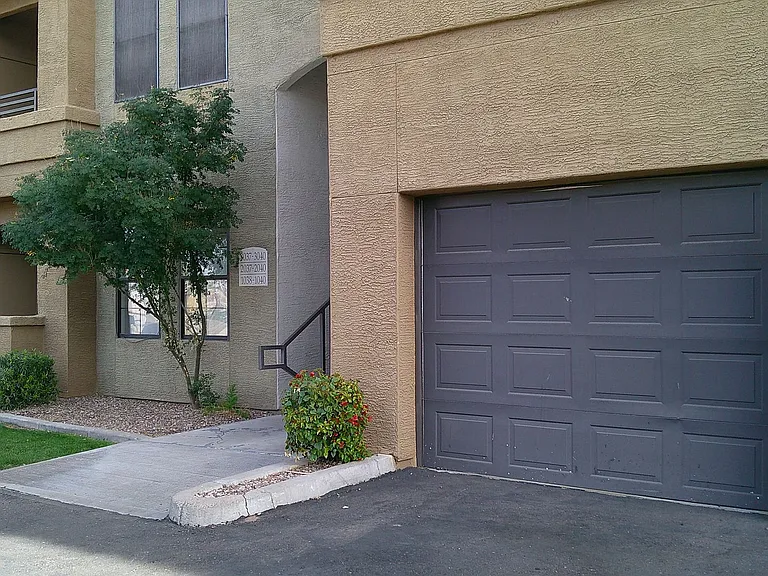 5302 E Van Buren St #1038 — Photo 1
