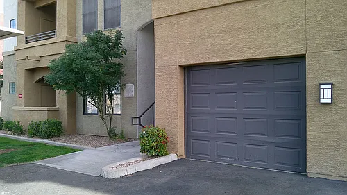 5302 E Van Buren St #1038 Photo 1