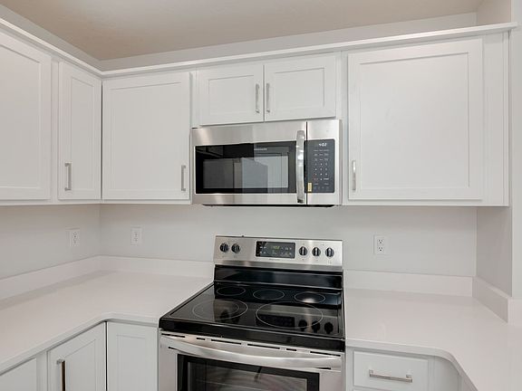 5th image of 1651 S Arborwood Ln