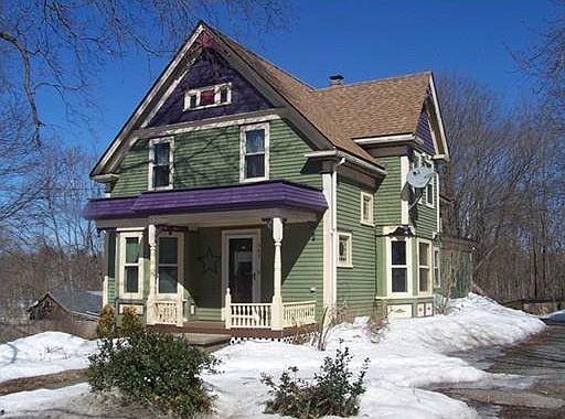 2nd image of 367 Nashua Rd