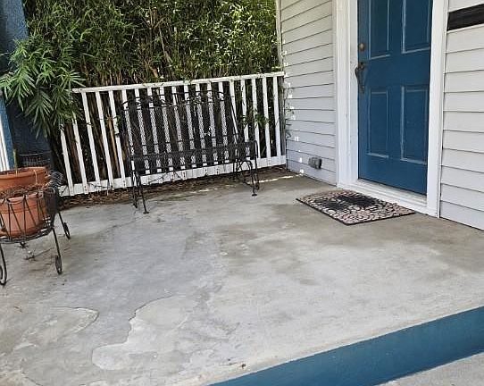 3rd image of 524 Jefferson St