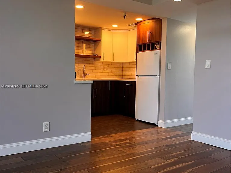 3100 W Rolling Hills Cir #403 — Photo 28