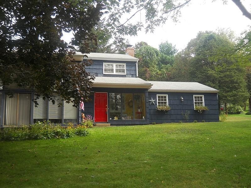 Four Bedroom Colonial with Contemporary
        Flair