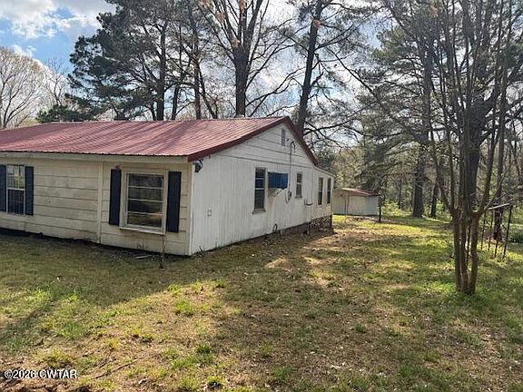3rd image of 493 Salem Rd