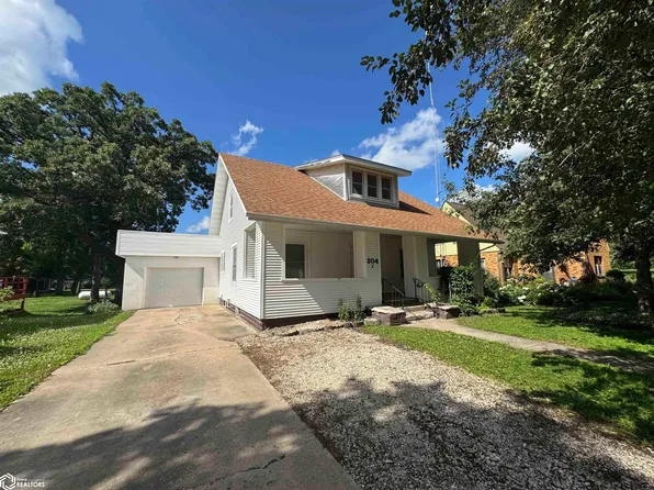 204 4th Ave, Livermore, IA 50558