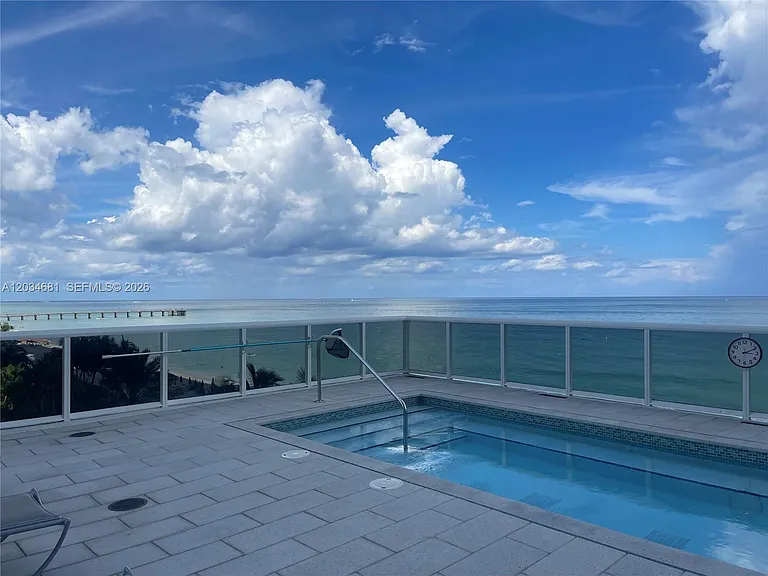 16001 Collins Ave #4107 — Photo 33