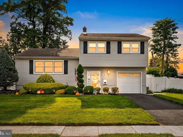 5 Ridgeview Rd, Jamesburg, NJ 08831