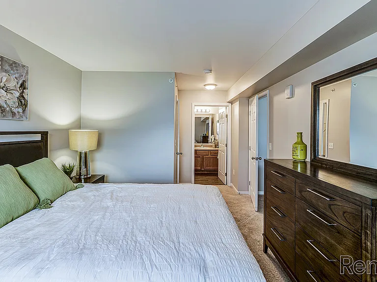 Abbey Ridge Apartment Homes — Photo 8