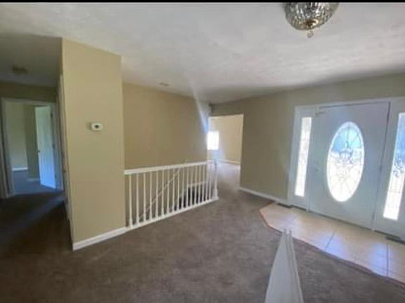 4th image of 1345 E Campbell Park Dr