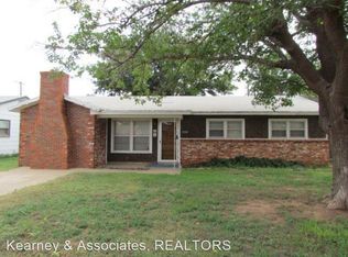 1930 73rd St, Lubbock, TX 79423