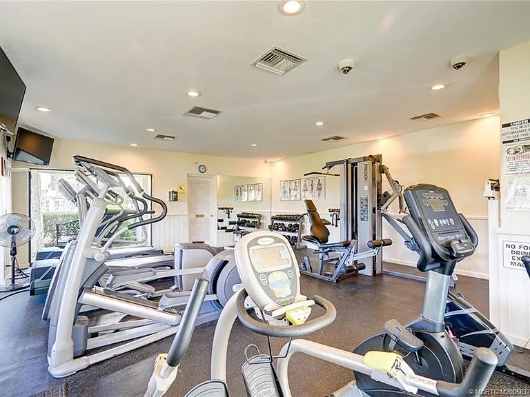 9940 S Ocean Dr #305 — Photo 27