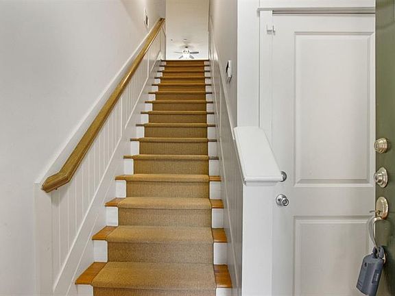 2nd image of 655 Mead St SE Unit 60