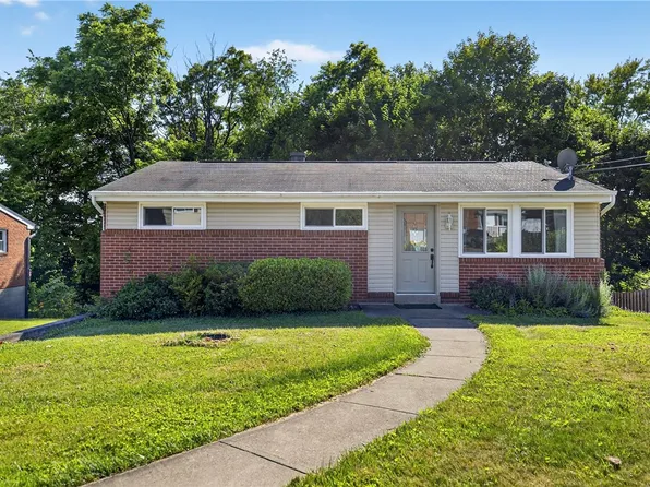 212 Burch Dr, Coraopolis, PA 15108