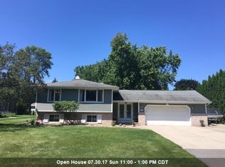 7367 Murray Rd, Neenah, WI 54956