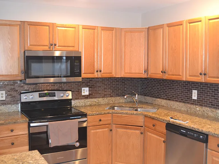 34 Falcon Ct — Photo 27