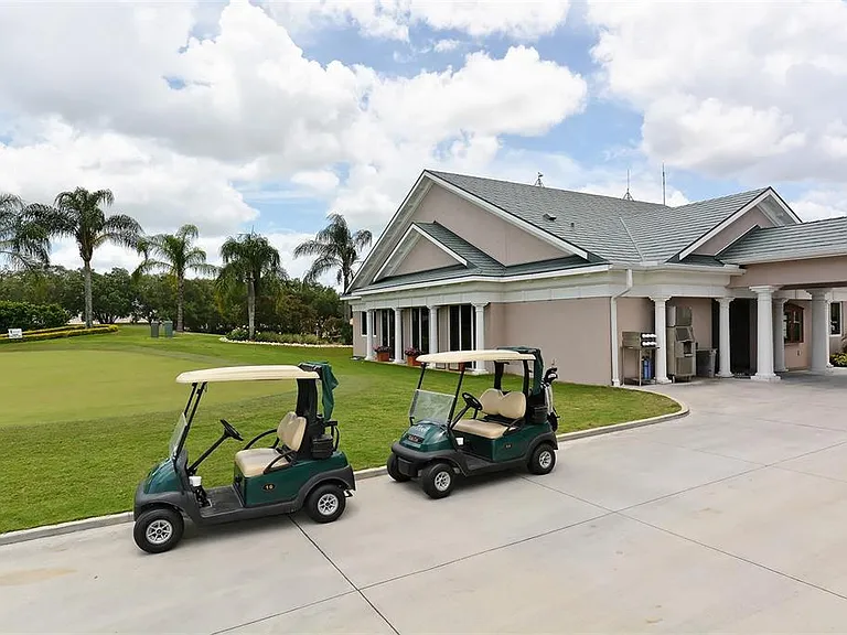 5811 White Oak Bayou Ct — Photo 49