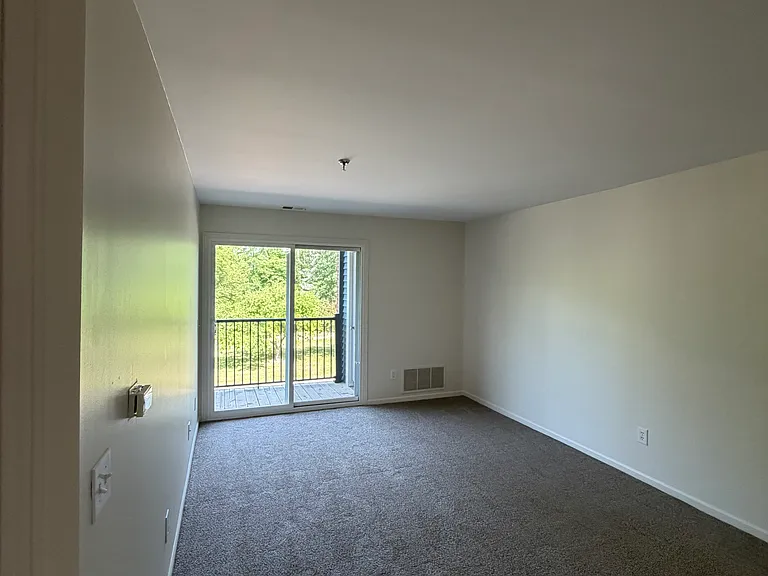 Riverside Senior Apartments — Photo 24