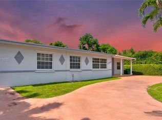 3240 SW 104th Ave, Miami, FL 33165