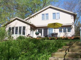 2335 N Mill Rd, Summit, WI 53066